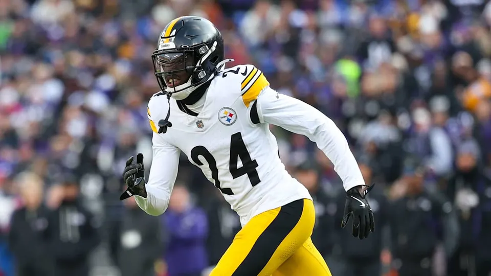 Steelers cedono il cornerback Joey Porter Jr. ai Cowboys per due scelte draft