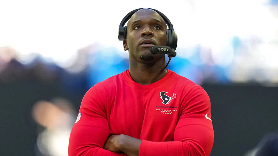Texans, Ryans si prende le chiamate difensive dopo l'inizio 0-4