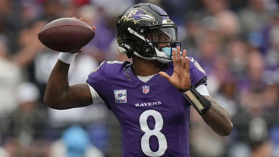 Ravens, Lamar Jackson out per infortunio alla caviglia: Tyler Huntley titolare contro i Falcons
