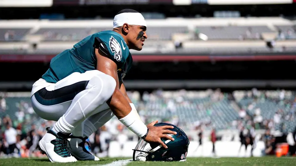 Hurts out per i Panthers: Eagles, coagulo superficiale al polpaccio