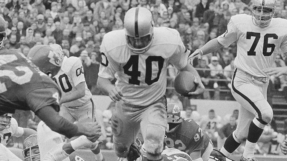 Morto Pete Banaszak, running back dei Raiders campione nel Super Bowl XI: aveva 82 anni
